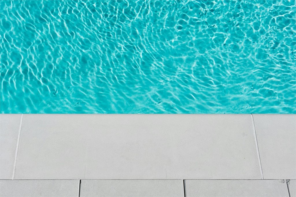 ¿Cada cuánto hay que hacer la limpieza y mantenimiento de piscinas?